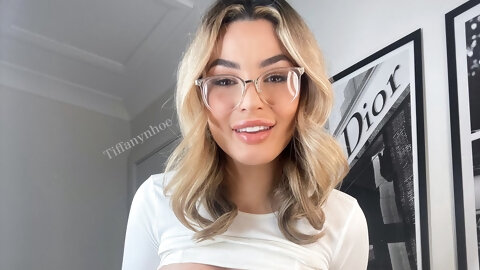 You can cum all over my glasses I don’t mind
