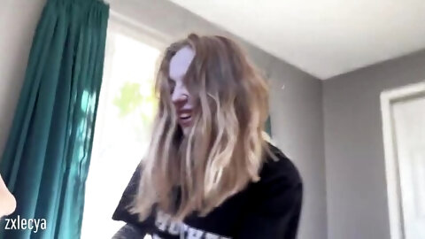 Hot Stepsister Gets Creampie Before Dinner - Petite Blonde Teen Fucked Hard