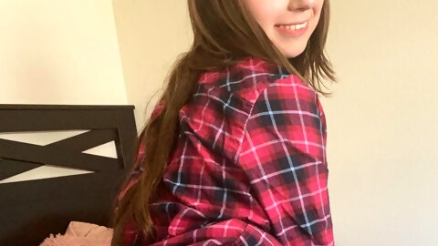 [f] Do you love 19yo pussy in flannel? ????
